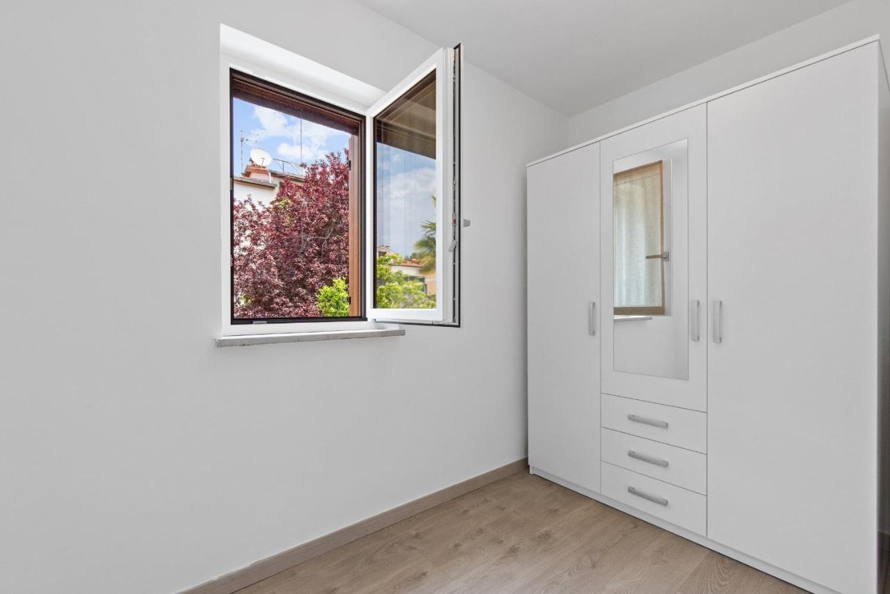 Poli Nona - Renovated In 2023 Apartment โปเรช ภายนอก รูปภาพ